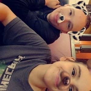 Meet your Posher, Emilyy